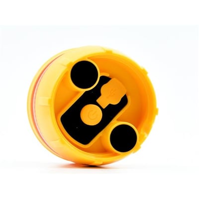 Undersiden af Ironside genopladelig Beacon LED-advarselslampe med synlige magneter, knap og tilslutning.