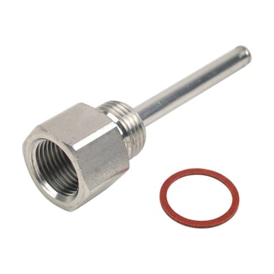 Nærbillede af Danfoss dykrør med en G 1/2" gevindfitting og en rød pakning ved siden af, fremstillet i stål.
