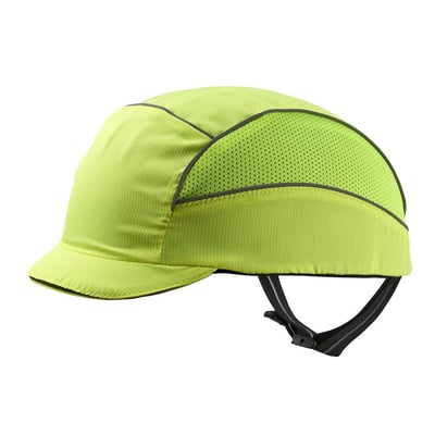 Gul Activewear BumpCap 2.0 Air bump cap med kort skærm, perforeret panel og justerbar rem set skråt fra siden.