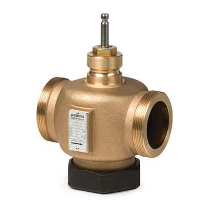 Siemens VVG41.15-4K 2-vejs ventil i messing med udvendigt gevind, DN15, kvs 4, hvid baggrund.