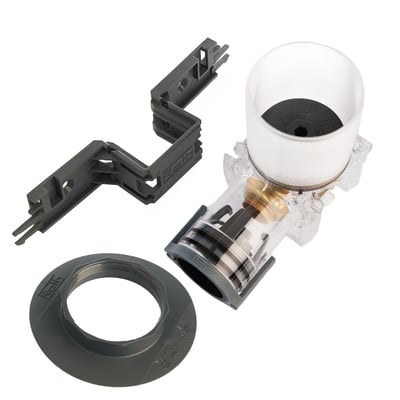 Roth QuickBox til pladevæg, komplet sæt med 15mm diameter, vist med diverse monteringsdele og en grå plastring.