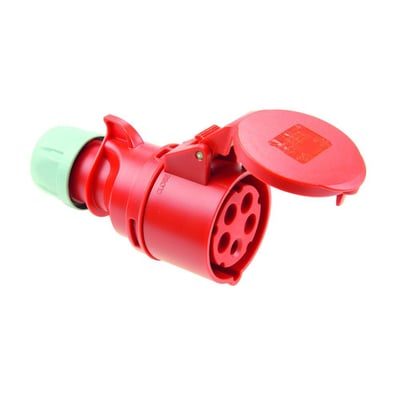 PC Electric CEE mellemled, 16A, 5P, 400V i rød med IP44-klassificering og grøn detalje.