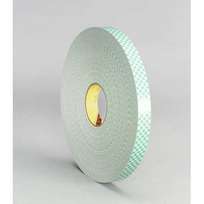 En rulle af 3M 4032 dobbeltklæbende skumtape, 19 mm bred og 66 meter lang, præsenteret på en lys grå baggrund.