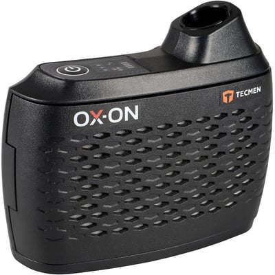 Siden af Boisen Safety OX-ON Powered Air Comfort turboenhed med synlig "OX-ON" logo og "TECME" brand, viser LED-indikatorer.