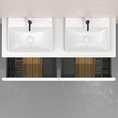 Hansgrohe IntraStoris interiørsæt i eg, monteret i et dobbeltskabsarrangement med to vaske og sorte armaturer.