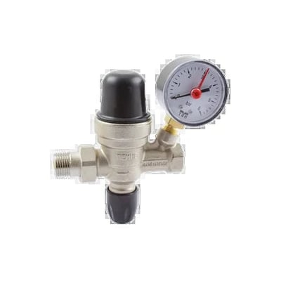 Automatisk vandpåfyldningsventil med 1/2" tilslutning og driftstryk på 1,5 bar, vist med manometer og sorte betjeningsknopper.