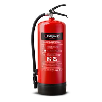 Housegard FE9HR-C skumslukker på 9 liter med rød beholder, sort slange og sort betjeningsgreb.