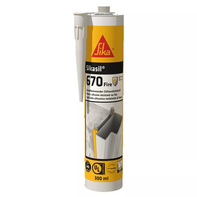 Sikasil-670 Fire fugemasse i betongrå farve på 300 ml patron med påsat dyse, tydeligt brandcertificeringslogo.