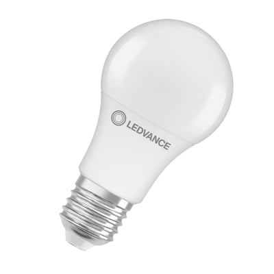 Ledvance LED standard pære med E27 fatning, viser den matte overflade og LEDVANCE logoet på hvid baggrund.