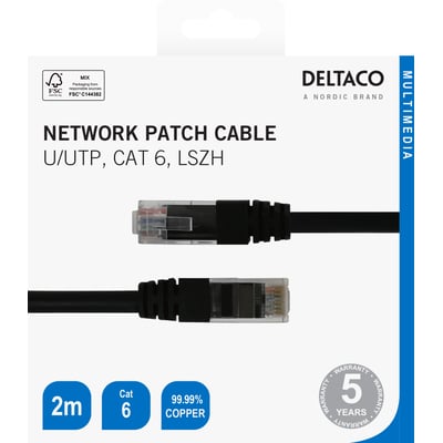 Deltaco Cat 6-netværkskabel på emballage, sort og 2 meter langt, med begge stik vist.