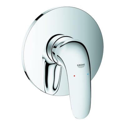 GROHE Eurostyle Solid 1-grebs indbygningsbatteri til bruser med rund krom rosette og blank overflade.