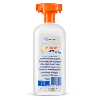 Diphoterine øjenskyllevæske på 500 ml med orange prop og detaljeret mærkning på flere sprog, inklusiv EN 15154 godkendelse.