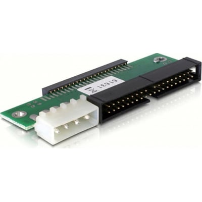 DeLock intern IDE-adapter til 2,5-tommers HDD eller SSD med grøn printplade, sort 40-pin-stik og hvid Molex-tilslutning.
