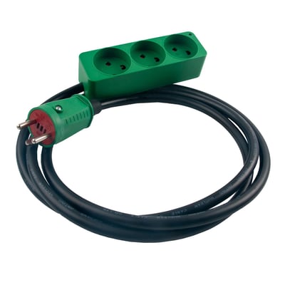 Grønt kabelsæt med 3-stikdåse, jord og LED indikator, 25 meter sort kabel med 16A IP20 klassificering.