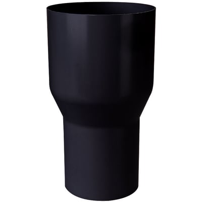 Sort Plastmo-overgang i plast med bred åbning, der går over i en smallere rørtilslutning, Ø110x75 mm.