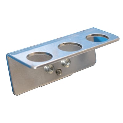 Maskinfabrikken Universal ophæng til konus 3 med tre huller, lavet af metal med synlige skruer og en dobbelt bagplade.