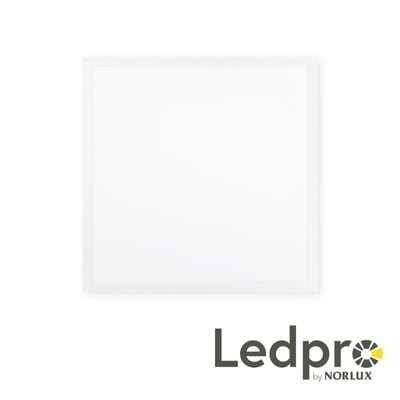 Ledpro LED panel 60x60 cm med 4500 lumen og opal hvid lyskilde, vist med logo nederst til højre.