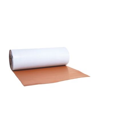 Perform Fast Flash taginddækning i teglrød, 370mm x 500cm, vist som en rulle med delvist udfoldet materiale på hvid baggrund.