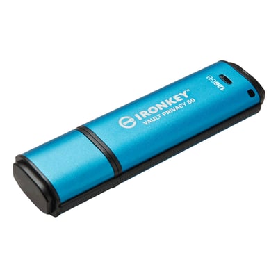 Kingston DataTraveler IKVP50 USB-A-flashdrev på 128 GB i blå og sort, set skråt fra oven med IronKey-mærkning.