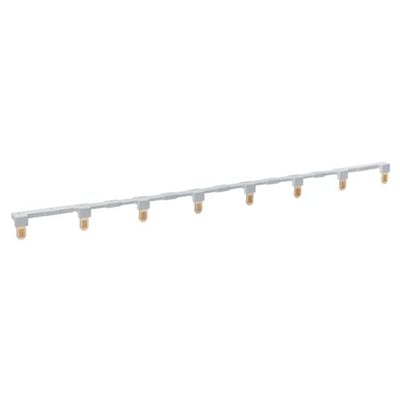 Grå jumper med otte sokler og gyldne terminaler monteret på en lige linje, klar til tilslutning.