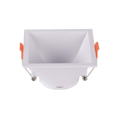V-Tac Pro kvadratisk hvid lampe med GU10 fatning og orange monteringsklips.