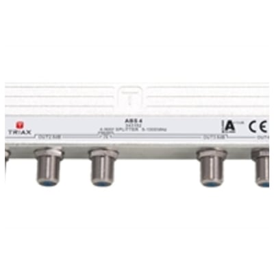 Nærbillede af Triax Fordeler ABS 4 splitter, viser detaljer på F-connectorer og mærkning for frekvens og udgange.