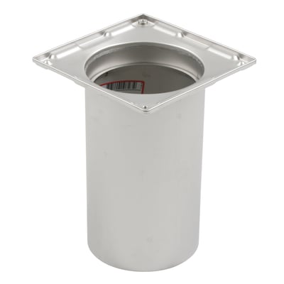 Nærbillede af BLÜCHER forlænget overdel til beton, viser den firkantede ramme og cylindriske udløb i rustfrit stål.