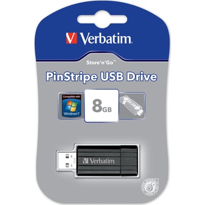 Verbatim Store'N'Go PinStripe USB-hukommelse med 8 GB kapacitet og sort fold-ud-design vist på emballagen.