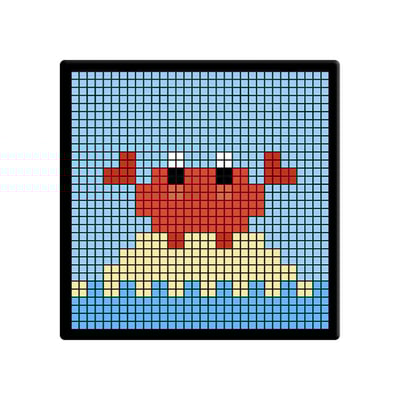 32x32 pixel LED display viser et sødt pixelkunst billede af en rød krabbe på en blå baggrund med bølger.