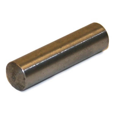 DIN 6325 cylindrisk stift i hærdet sort stål med en totallængde på 28mm og en diameter på 4mm.