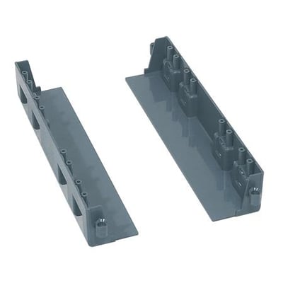 Legrand gulvboks bagdåse i reduceret højde, 16 moduler, vist i grå plast med monteringshuller.