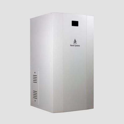 Mareli Systems Ecostar AUTO 50 kW træpillefyr i fuld størrelse, hvidt design med logo og betjeningspanel vist på grå baggrund.