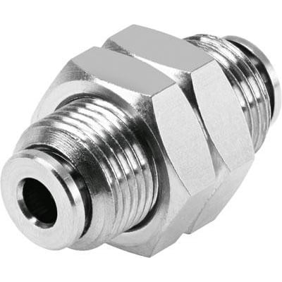 Festo skotforskruning NPQH-H-Q8-E-P10 i metal med 7 mm nominel størrelse og push/pull funktion på hvid baggrund.