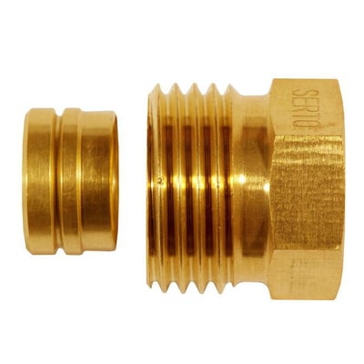 Messingnippel med udvendigt gevind fra SERTO, størrelse 15 mm x 1/2".
