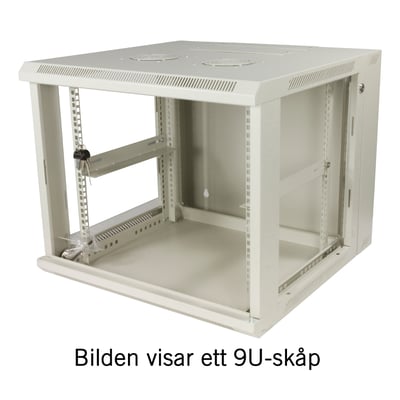 Toten 19" vægkabinet med 9U, 600x600, hvid. Døren er åben og viser et tomt interiør med monteringsskinner.
