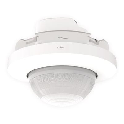 Niko P46LR DALI-2 tilstedeværelsessensor i hvid til indbygning, med synligt Niko-logo og kuppelformet sensorområde.