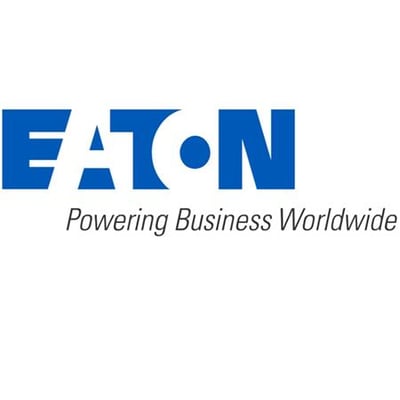 Eaton logo med sloganet "Powering Business Worldwide" i blå og hvid, et udtryk for brandidentitet.