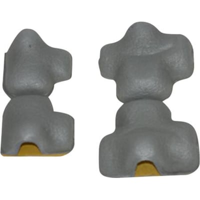 Sanha isoleringspasstykker i grå til 1/4" og 3/8" rør, med gul detalje på undersiden af den ene.