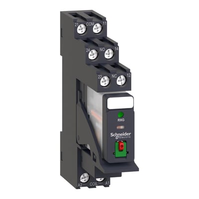 Schneider Electric RXG relæ med sokkel vist fra siden, med tydelig markering af kontakter og LED statusindikator.