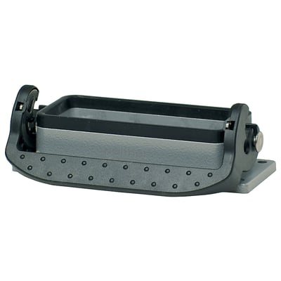 Procon Multistik Chassishus B16 28mm i pulverlakeret aluminium med høj, langsgående låsebøjle i sort plast.