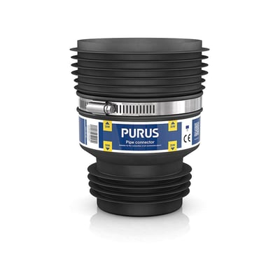 Purus kobling med gummi plug-in til spildevandsrør vist fra siden, med tydelig markering af dens fleksible gummi og strammemekanisme.