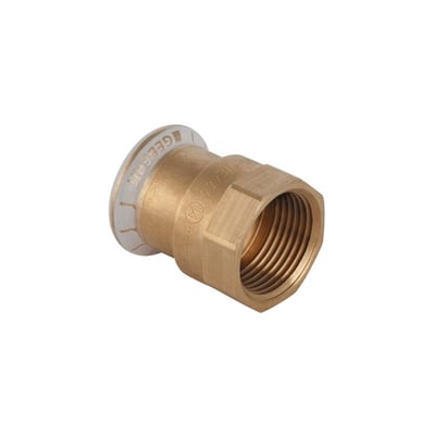 Geberit Mapress overgangsfitting, set fra siden, viser 22mm pres-ende og 1/2" gevindmuffe i messing.