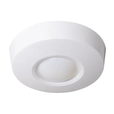 Den hvide, runde DT360 loftmonterede PIR/MW-sensor med en cirkulær detektionsflade ses forfra.