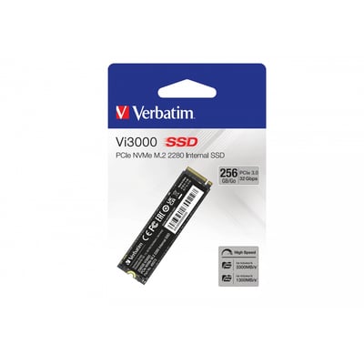 Verbatim Vi3000 intern M.2 NVMe-SSD på 256 GB ses foran emballagen med blå og hvid grafik.