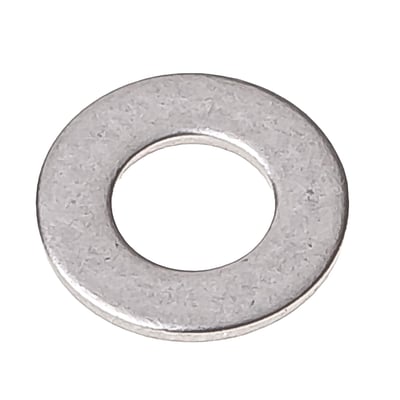 Nærbillede af en enkelt S + P underlagsskive M10 i A4 rustfrit stål, der viser metaloverfladen.