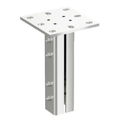 Schneider Electric Loftfæste 520 FZV, varmgalvaniseret, vist med en firkantet top og en rektangulær stang med fire bolte.