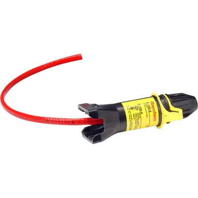 Raychem universal afslutningssæt E-100-E monteret på et rødt varmekabel på en hvid baggrund, viser tilslutningsmekanismen.