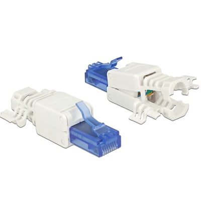 Hvidt DeLock RJ45-stik Cat.6A UTP med blå stikender, vist lukket og åbnet for værktøjsfri tilslutning.