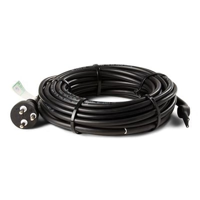 Nærbillede af Heatcom Frost Safe 14 meter varmekablets samling med DK-stikprop og tilslutningspunktet.