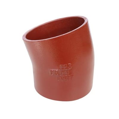 Preis & Co SML bøjning i størrelsen 100 mm med en vinkel på 15 grader, fremstillet i støbejern med rustrød overflade.